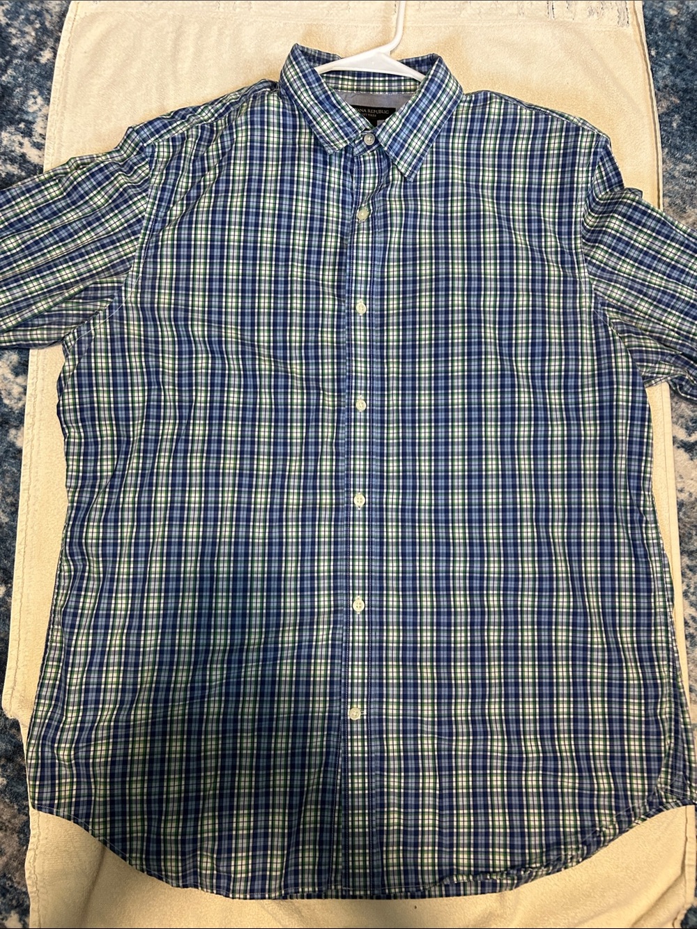 Banana Republic Men’s Green & Blue Plaid Button-Down Shirt